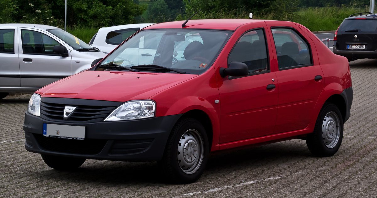 Dacia Logan 2008 після рестайлінгу, живе фото
