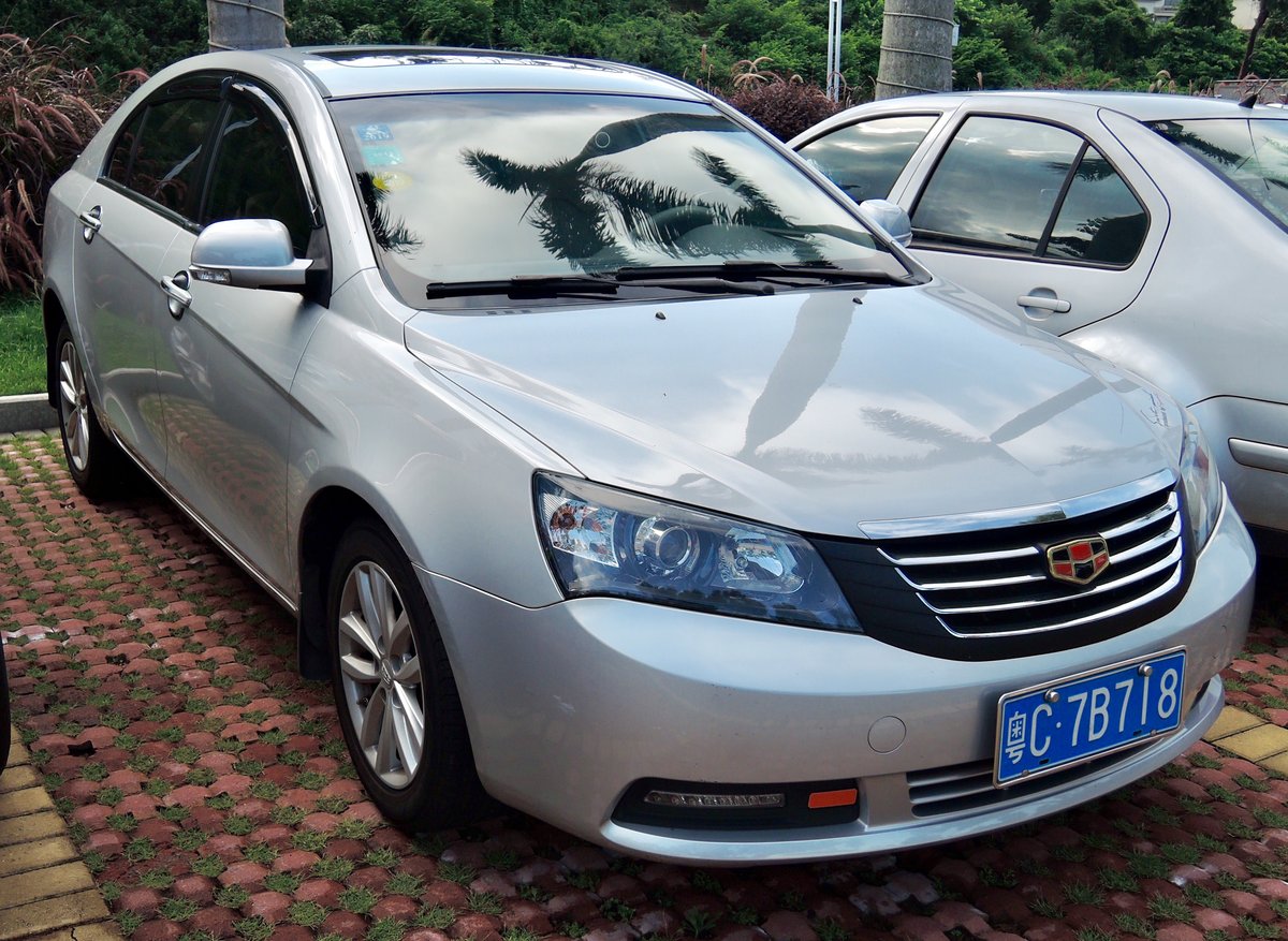 Geely Emgrand EC7 2012, живе фото