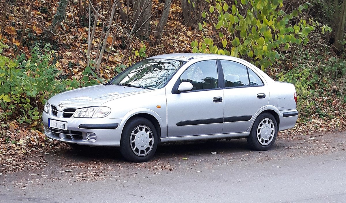 Nissan Almera (N16), живе фото