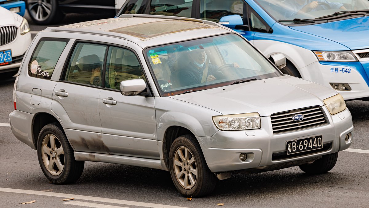 Subaru Forester SG, живе фото